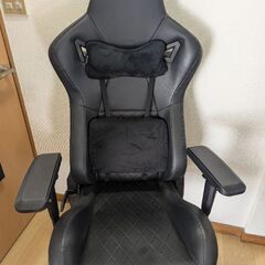 KARNOX ゲーミングチェアの画像