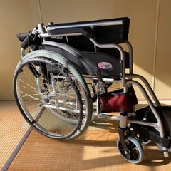 車椅子　の画像