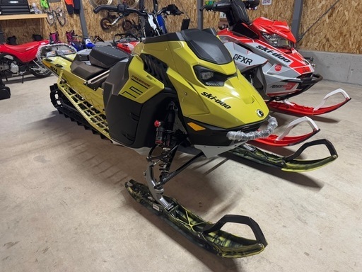 スノーモービル　G5 2025 NA154 10.25インチモニター  即納！