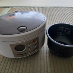 パナソニック 電子ジャー炊飯器 SR-YC05P