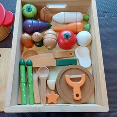 ウッディプティおままごと食材セットの画像