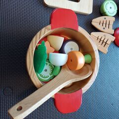ウッディプティおままごと食材セットの画像