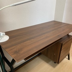ニトリ　机　　パソコンデスク