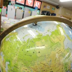 ユーキャン 地球儀 上下左右回転 渡辺教具製作所 世界地図 卓上 札幌市西岡店の画像