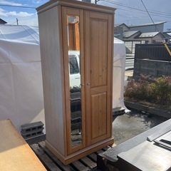 衣類収納　衣装入れ　洋服かけ　タンス