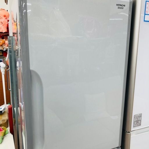 ⭐️激安⭐️日立　冷蔵庫　302L
