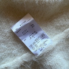 お値下げ致しました⭐️ホワイトファーカーディガン 長袖 ポケット付き　Lの画像