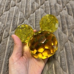 【お値下げしました】ディズニーランド、ミッキーマウス、ペーパーウエイト、置物、キラキラの画像