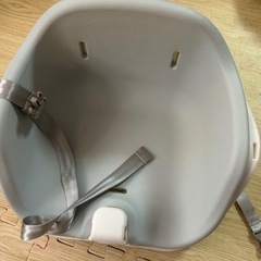 無料　美品　半年から3歳まで　いす　子ども　イス　