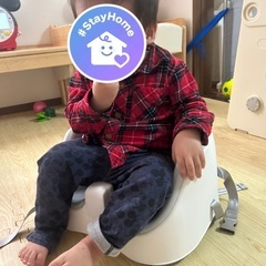 無料　美品　半年から3歳まで　いす　子ども　イス　の画像