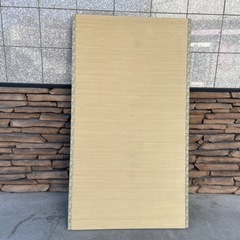 京間より少し大きめの畳です。冬の時期には暖かく夏は涼しいです。の画像