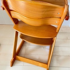 木製ベビーチェア　ナチュラルウッド