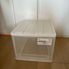 衣装ケース　5個　