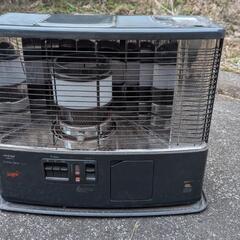 トヨトミ　石油ストーブ