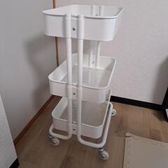 三段ラック　IKEAの画像