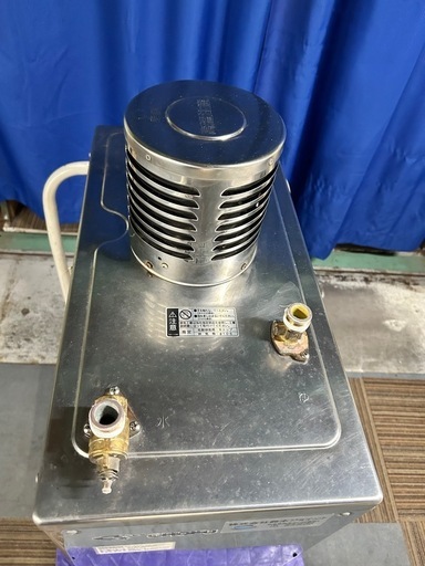 石油給湯器　名古屋　美品
