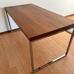 BoConceptダイニングテーブル 