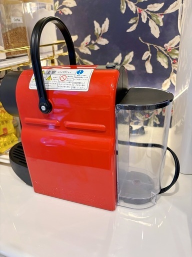 （販売済)ネスプレッソ カプセル式コーヒーメーカー