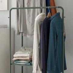 IKEAハンガーラック【最終日
】🌟の画像