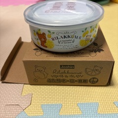 蓋付きホーロー容器

