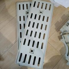 処分価格！状態◯プランター台の画像