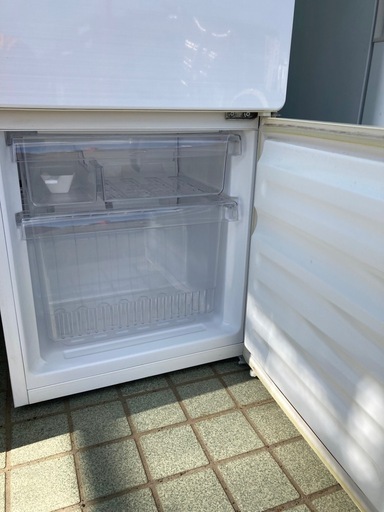 ユーイング U-ING 冷蔵庫 （110L・右開き） 2ドア スターリングホワイト UR-F110H  リサイクルショップ宮崎屋　佐土原店　25.4.13F