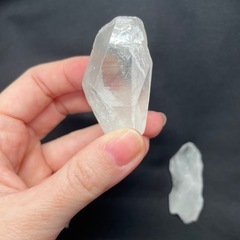 マニハール産水晶㊗️ポイント3個セットの画像