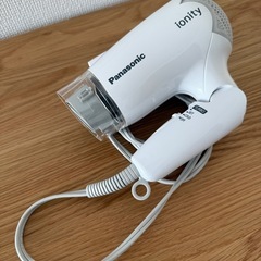 【美品】Panasonic ドライヤーの画像