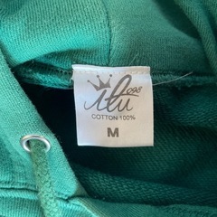 アイル　パーカー　Mサイズの画像