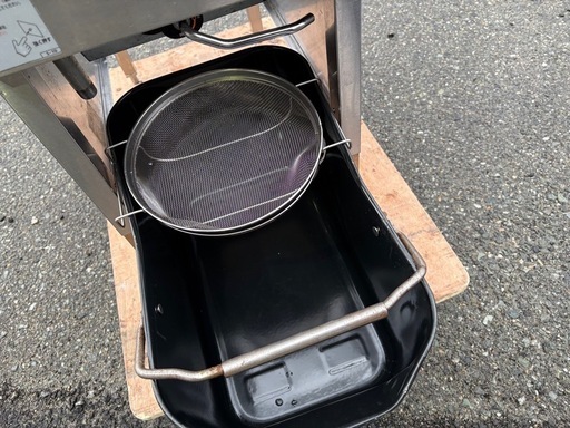 ■中古品 マルゼン 都市ガスフライヤー MGF-C13K 2017年 13L 330ｘ610ｘ1045ｍｍ 動作問題なし■