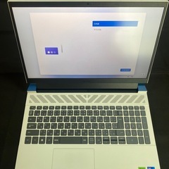 DELL G15 5530(ゲーミング中古PC) 
