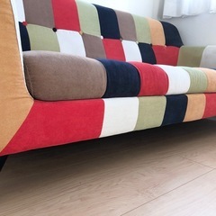 ソファ　2.5人掛け　パッチワーク柄の画像