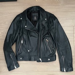 Zaraレザージャケット譲ります
