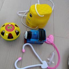 おもちゃ小物・お弁当グッズ（トーマス・はらぺこあおむし・その他）の画像