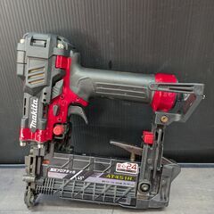 【中古】マキタ　高圧フロアタッカ　AT451H　ケース・取扱説明書・セーフティゴーグル付き【ハンズクラフト熊本けやき通り店】【引き取り限定】の画像