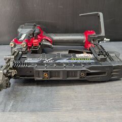 【中古】マキタ　高圧フロアタッカ　AT451H　ケース・取扱説明書・セーフティゴーグル付き【ハンズクラフト熊本けやき通り店】【引き取り限定】の画像