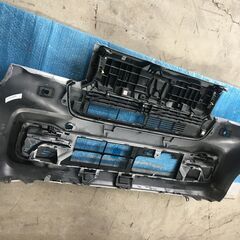 JF5 JF6 エヌボックス Nボックス　N-BOX フロントバンパー グリル ソナー付き　純正　71201-32R-0030 71101-32R-0000　HONDA　N-BOXの画像