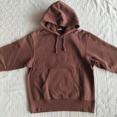 GU　裏起毛パーカー　スウェット　Мサイズ　茶　男女兼用　ダメージ無しの画像