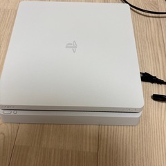 ps4 500GB ホワイト　cuh-2100A プレイステーション4の画像