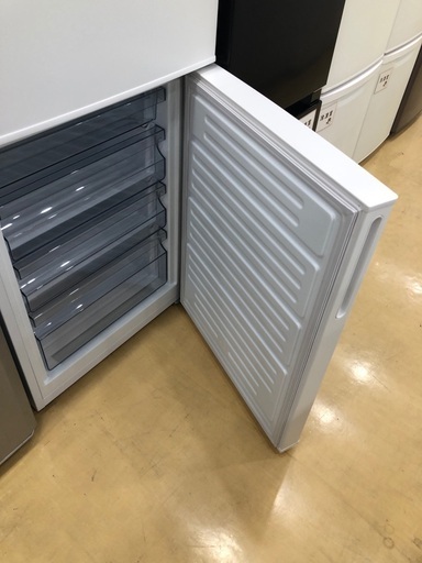 【1年間動作保証付き】TWINBIRD 2ドア冷蔵庫　146L 2022年製