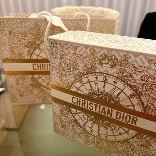 DIOR スクラブマスク洗顔 化粧水 セット 定価25000えん 新品未開封 プレゼントにも