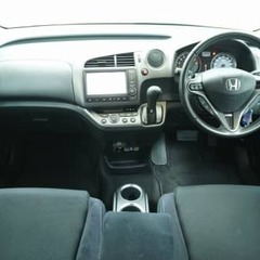 【ローン審査通過率95％！ローンお任せください！】ホンダ ストリーム 　ＲＳＺ　ＨＤＤナビ　エディションの画像