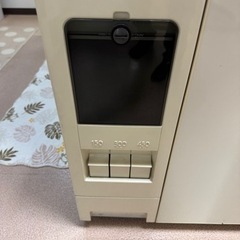 中古☆キッチンキャビネット　コンセント　米びつ付きの画像