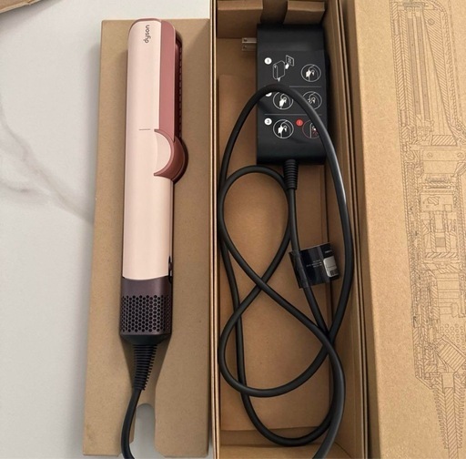 Dyson ヘアストレイトナー　HT01