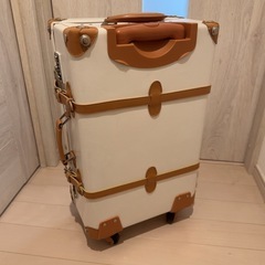 『中古美品』レトロキャリーケース（2〜3泊用）の画像