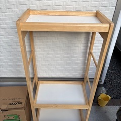 受け取りの方決まりました、
中古品 キッズハンガーシェルフの画像