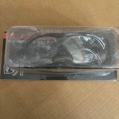 シューティンググラス
