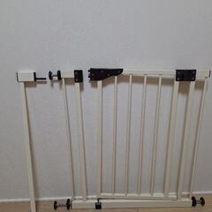 ベビーゲート