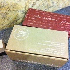 ガトーギフト箱 2個＋おまけ見本1個　バレンタインセールの画像