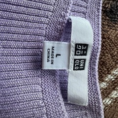 UNIQLOニット早めに引き取ってくれる方の画像